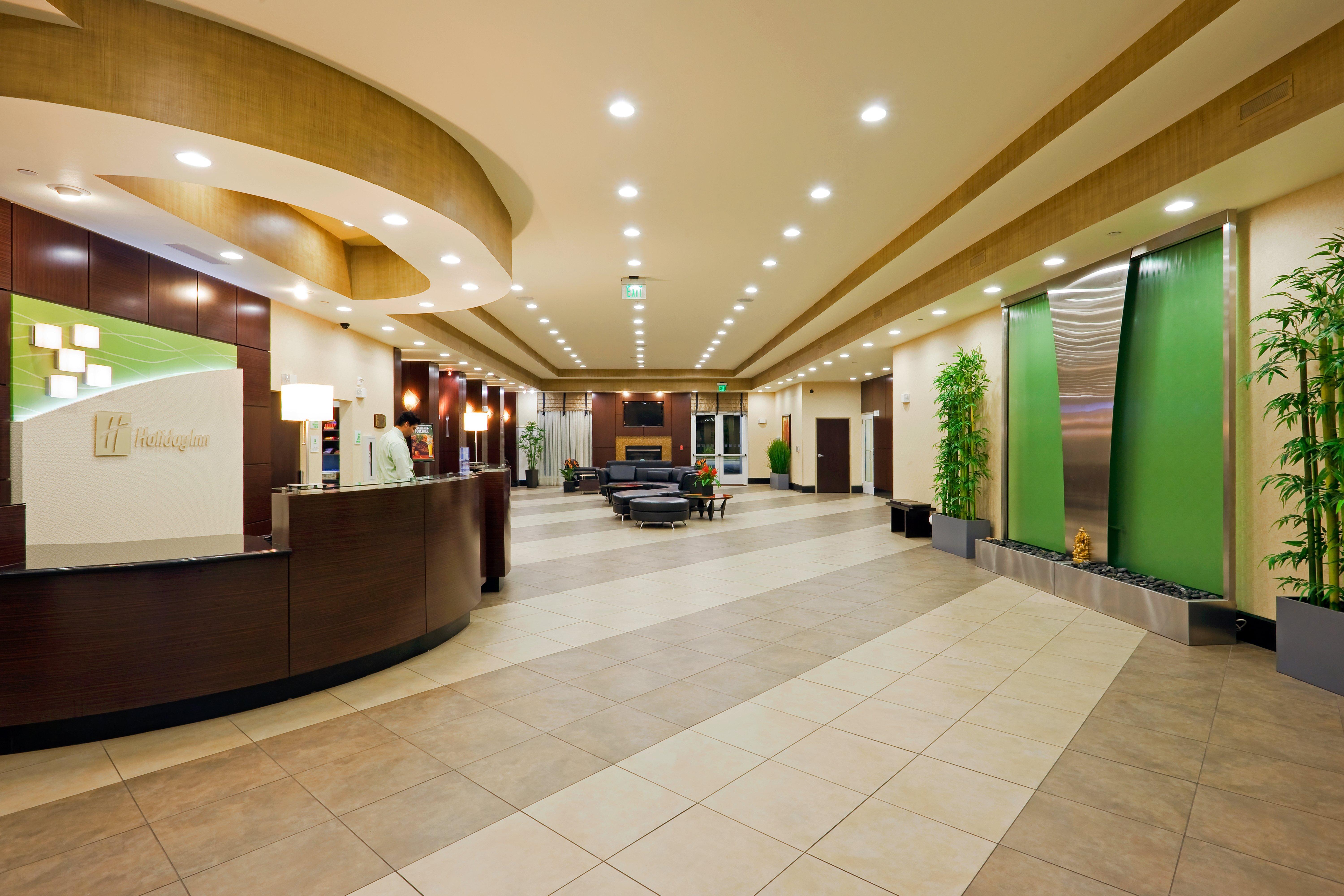 Holiday Inn Hotel & Suites Waco Northwest By Ihg Bellmead Exterior foto